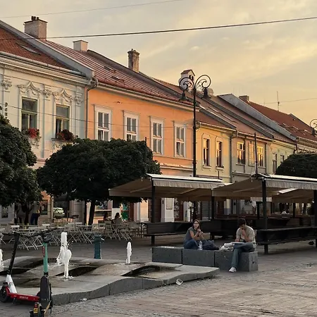 Appartement Maisonette In The Historical Center Of *