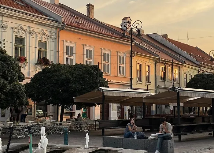 아파트 Maisonette In The Historical Center Of *